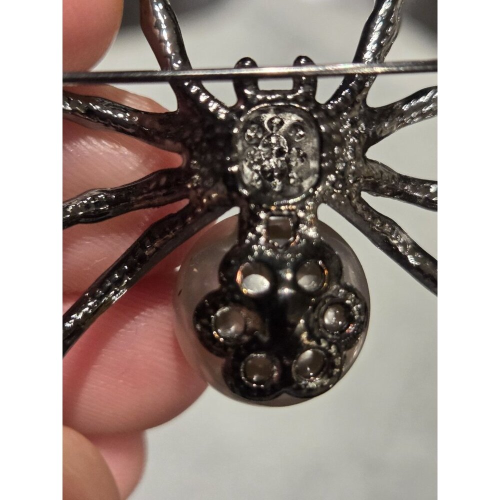 Gunmetal Spider Pendant Brooch Faux Silver Pearl Body & Black Rhinestone 2x1.75" - Picture 13 of 13